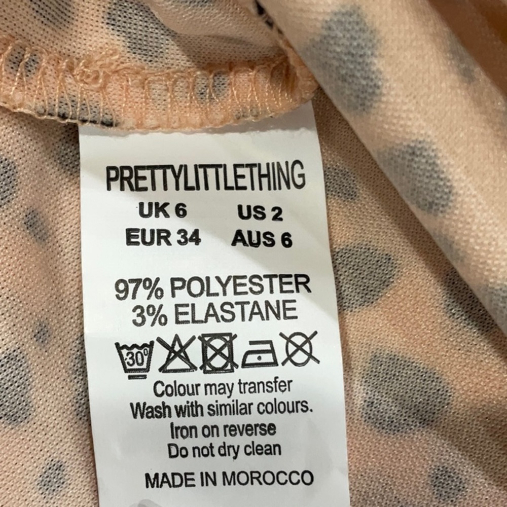 - PRETTY LITTLE THING Dress - Picture 13 of 13